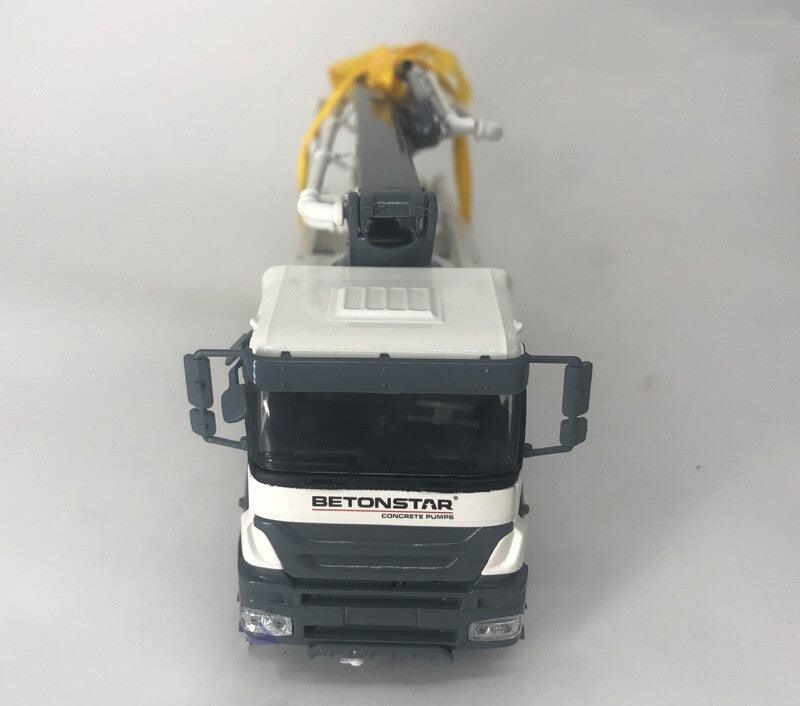 1:50 BETONSTAR H40-5RZ CONCRETE PUMP Construct Equipment Machine Diecast Model