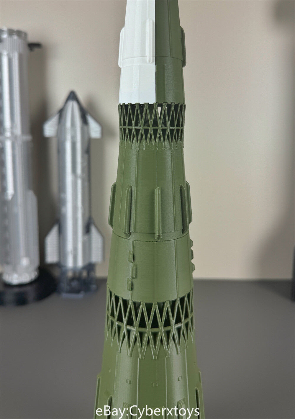 1:200 Scale CCCP N1 Landing Moon Rocket Model Finished Painted Product