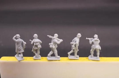 Unassembled1/72 Resin WWII German SS 9 Soldiers kit A&Bstyle