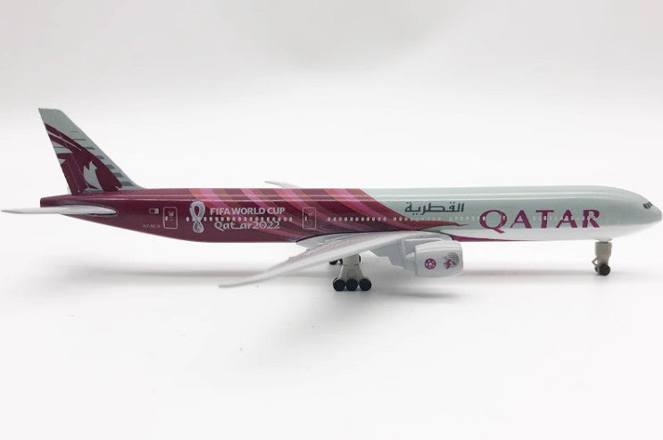 19CM QATAR BOEING 777-300ER A7-BEB Passenger Aircraft Diecast Airplane Model