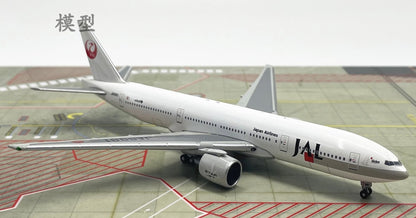 1:400 JAL JAPAN AIRLINES BOEING 777-200 Passenger Plane Diecast Aircraft Model
