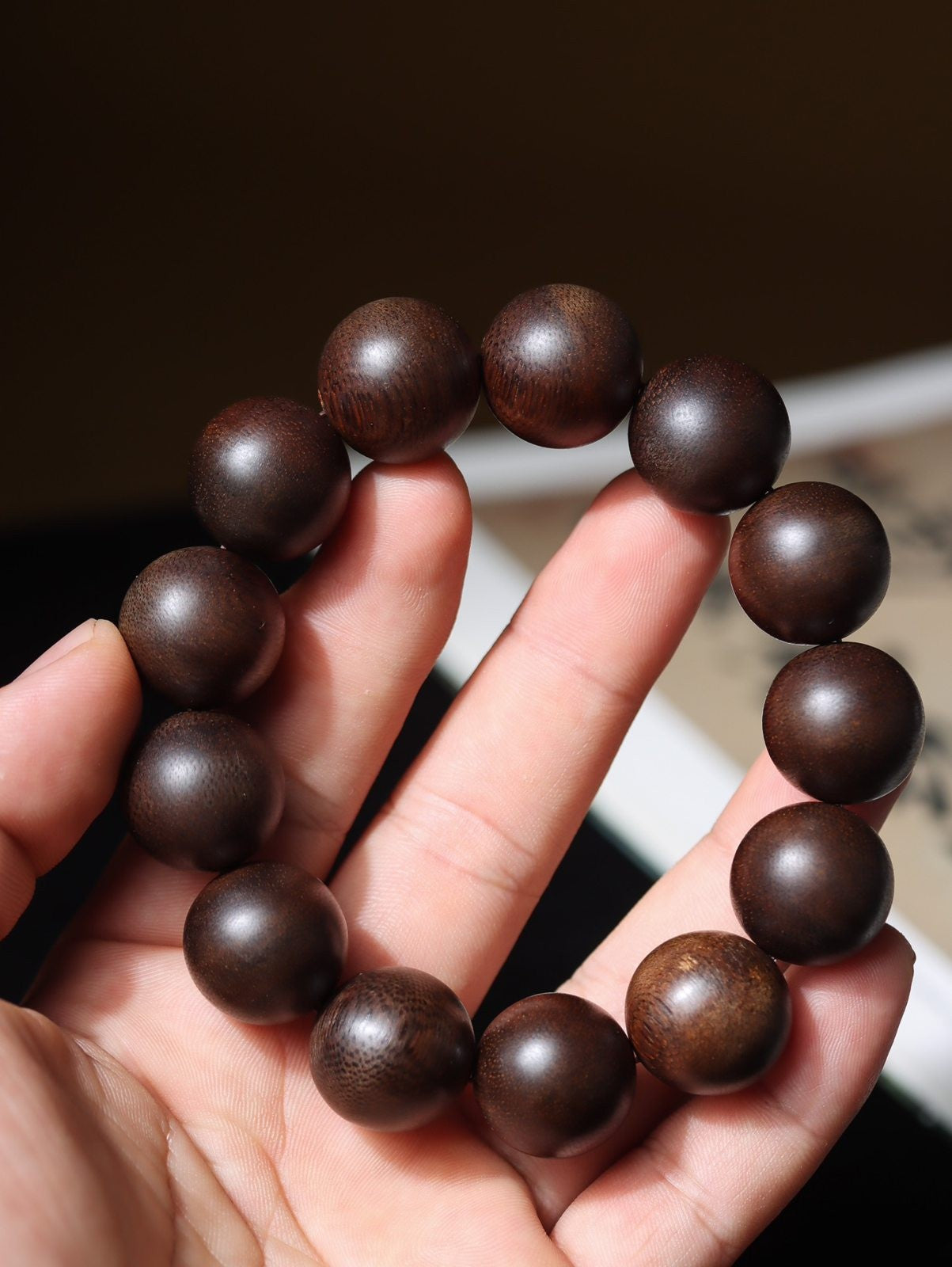 18mm Chinese Natural Eaglewood Handmade Exquisite Bracelets 31308