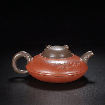 Chinese Yixing Zisha Clay Handmade Exquisite Teapot （熊猫 底款：周桂珍）