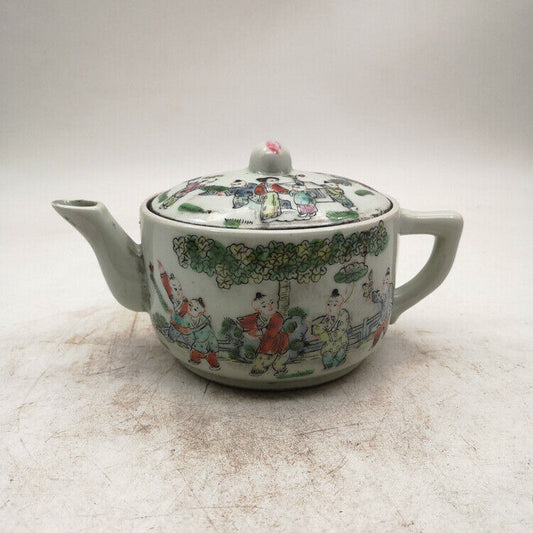 Chinese Famille Rose Porcelain Qing Tongzhi Children "婴戏图" Design Gongfu Teapot