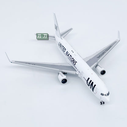 1:400 HAHA UNITED NATIONS BOEING 767-300ER Passenger Airplane Diecast Model