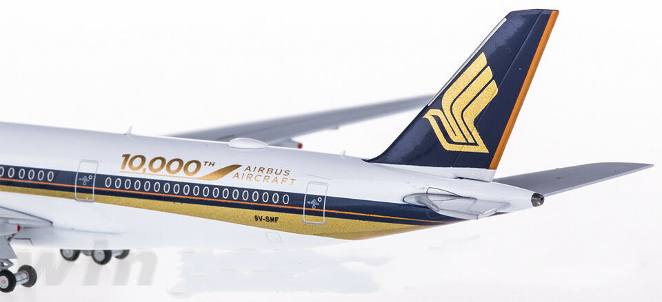 1:400 JC Wings SINGAPORE AIRLINES AIRBUS A350-900 Passenger Plane Diecast Model