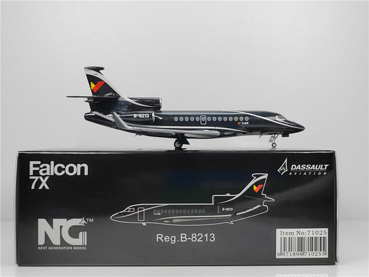 1:200 NG Model DASSAULT Falcon 7x Passenger Airplane Diecast Aircraft Model