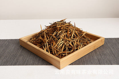 500g Yunnan Yunnan black tea Fengqing big gold needle honey golden needle tea