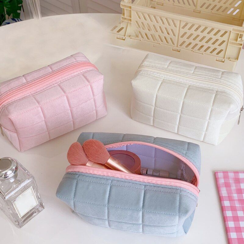 Solid Color Cosmetic Bag Travel Make Up Toiletry Bag Washing Pouch Velvet Zipper