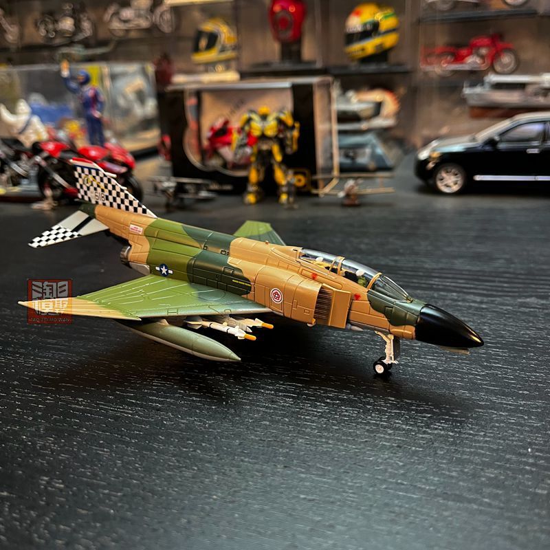 1:100 US F4C Ghost Fighter Metal Model Camouflage Painting
