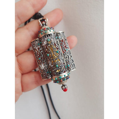 Tibetan Gau Box Pendant Buddha Amulet Avalokiteshvara Prayer Jewelry
