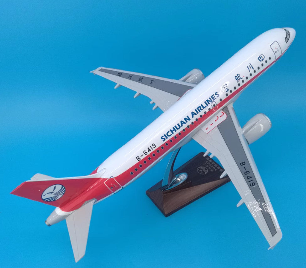 47CM SICHUAN AIRLINES AIRBUS A319 B-6419 Passenger Airplane Resin Aircraft Model