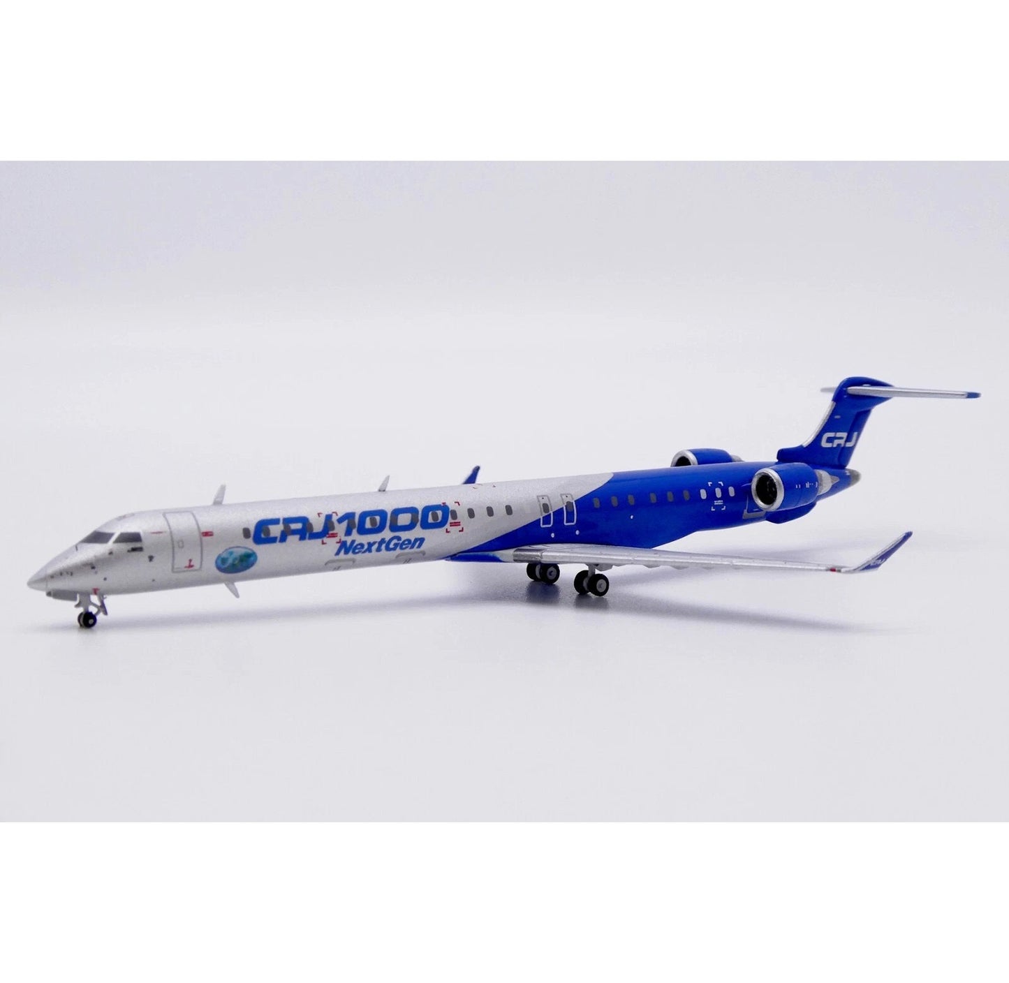 1:400 JC Wings Bombardier CRJ1000ER Passenger Airplane Diecast Plane Model