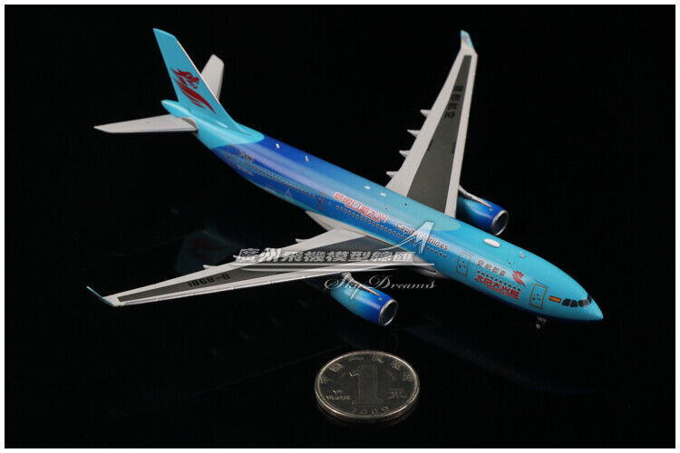 1:400 JC Wings Capital Airlines AIRBUS A330-200 Passenger Airplane Diecast Model