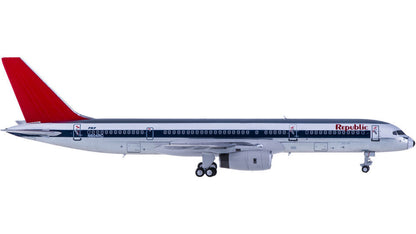 1:400 NG Model Republic BOEING 757-200 Passenger Aircraft Diecast Airplane Model