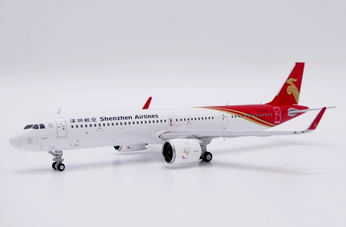 1:400 JC Wings Shenzhen Airlines Airbus A321neo Passenger Diecast Plane Model