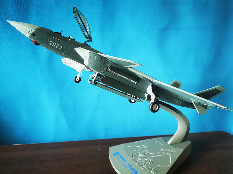 1:48 45CM AVIC China J-20 Stealth Fighter Plane Diecast Military Aircraft Model