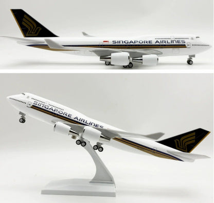 30CM SINGAPORE AIRLINES BOEING 747-400 Plane Landing Gear Resin Aircraft Model
