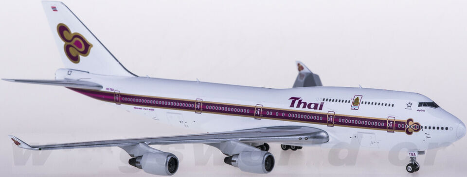 1:400 Phoenix Thai BOEING 747-400 Passenger Airplane Diecast Aircraft Model