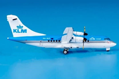 1:400 JC Wings KLM Commuter ATR-42-300 Passenger Airplane Diecast Aircraft Model