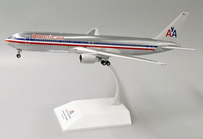 1:200 28CM JC Wings American B767-300ER Passenger Plane Diecast Aircraft Model