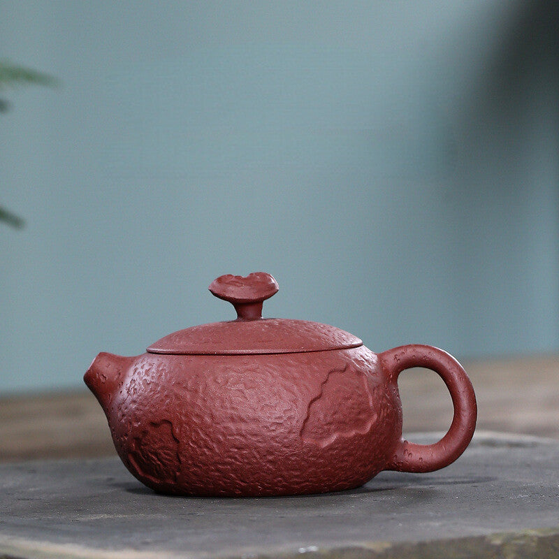 China Yixing Zisha Pottery Purple Clay Handmade 120cc Malleolar Stria Teapot
