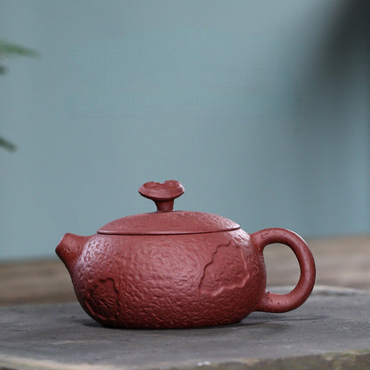 China Yixing Zisha Pottery Purple Clay Handmade 120cc Malleolar Stria Teapot