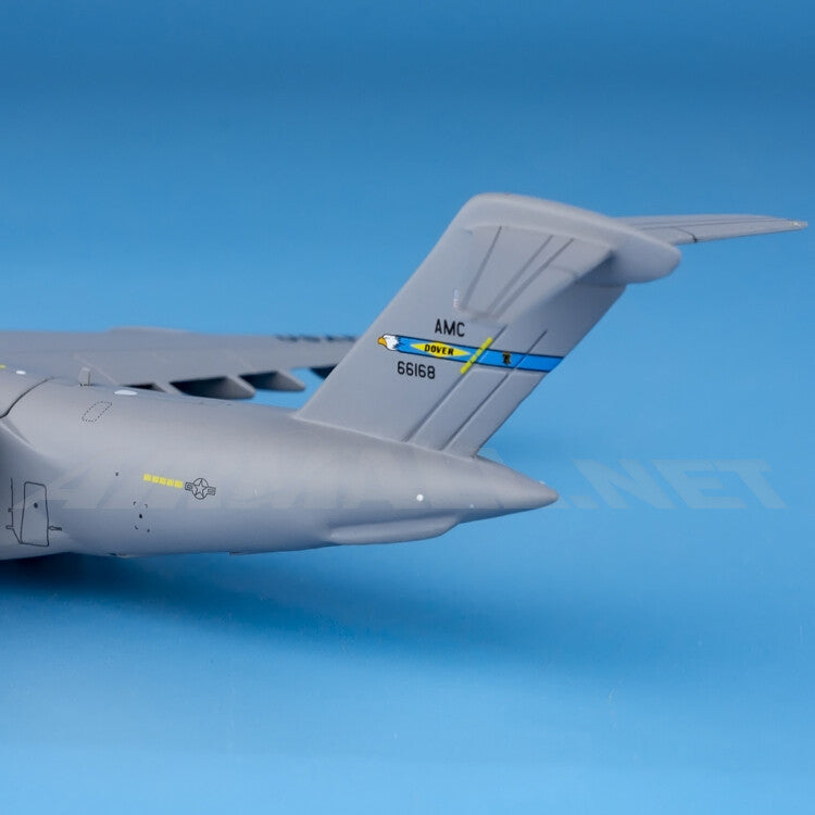 1:400 GeminiJets U.S. Air Force C-17A Diecast Aircraft Model