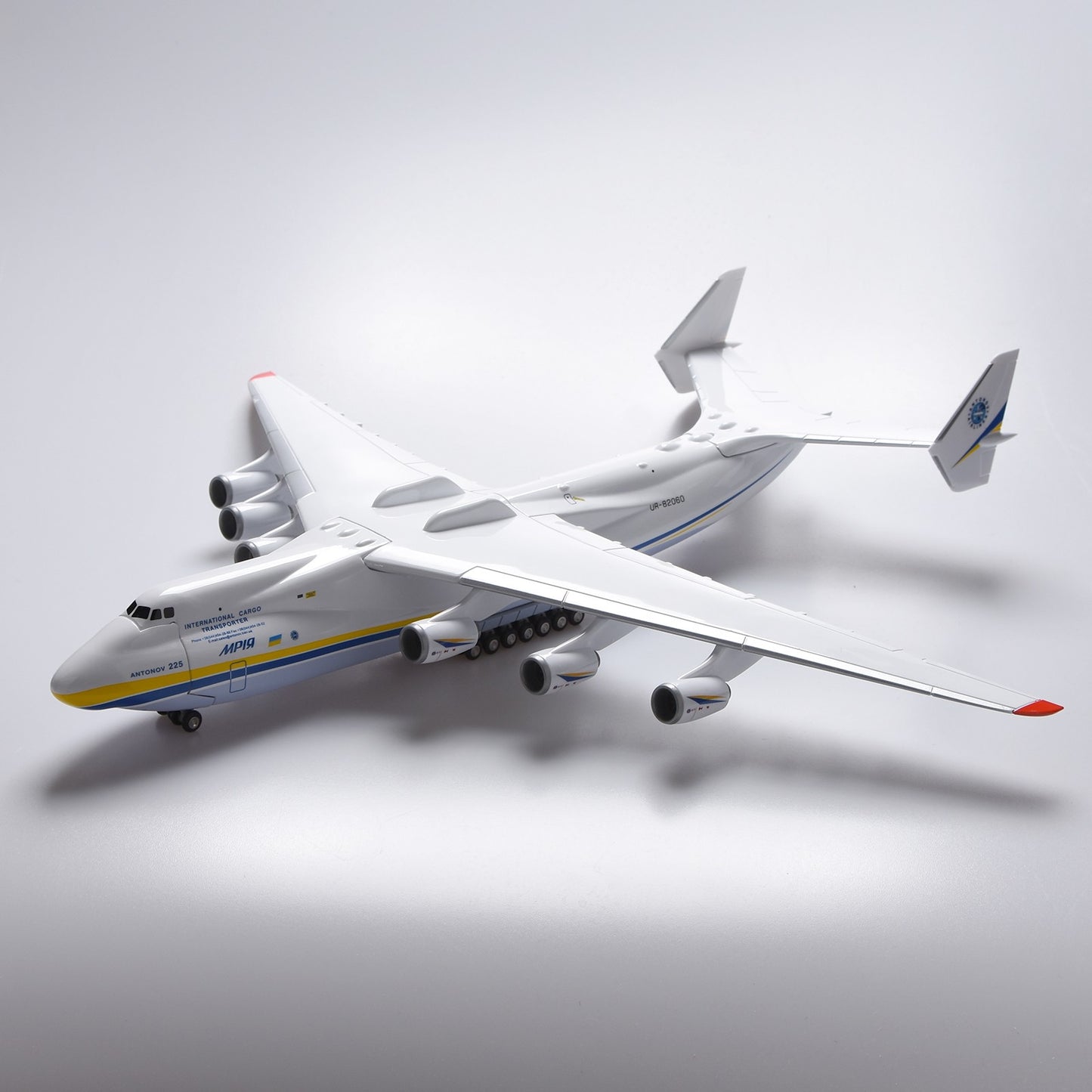 Super 1/200 Antonov Ukraine An-225 Aircraft Strategic Transport Plane Model