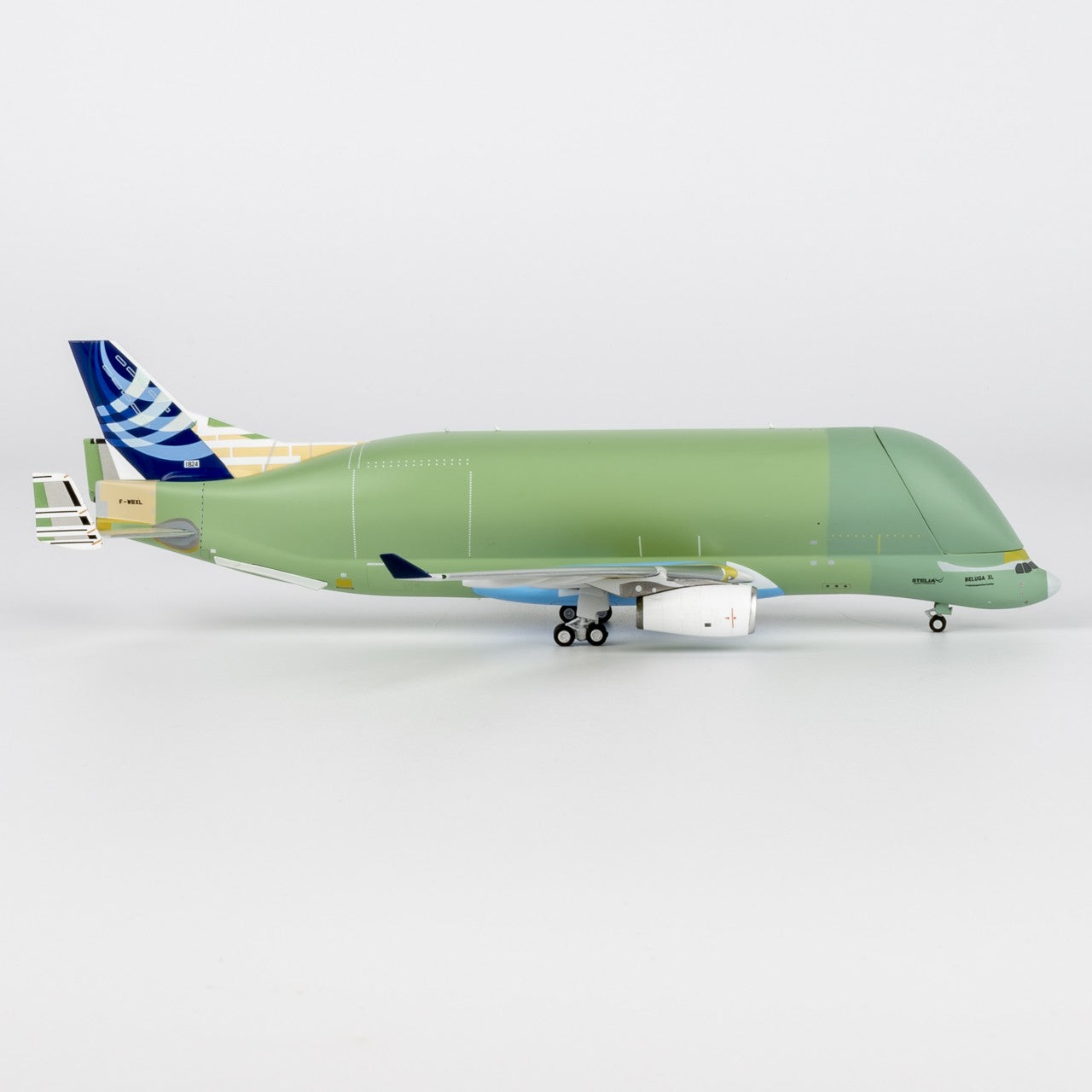 1:400 NGmodels Airbus A330-700L Beluga XL Passenger Airplane Diecast Plane Model