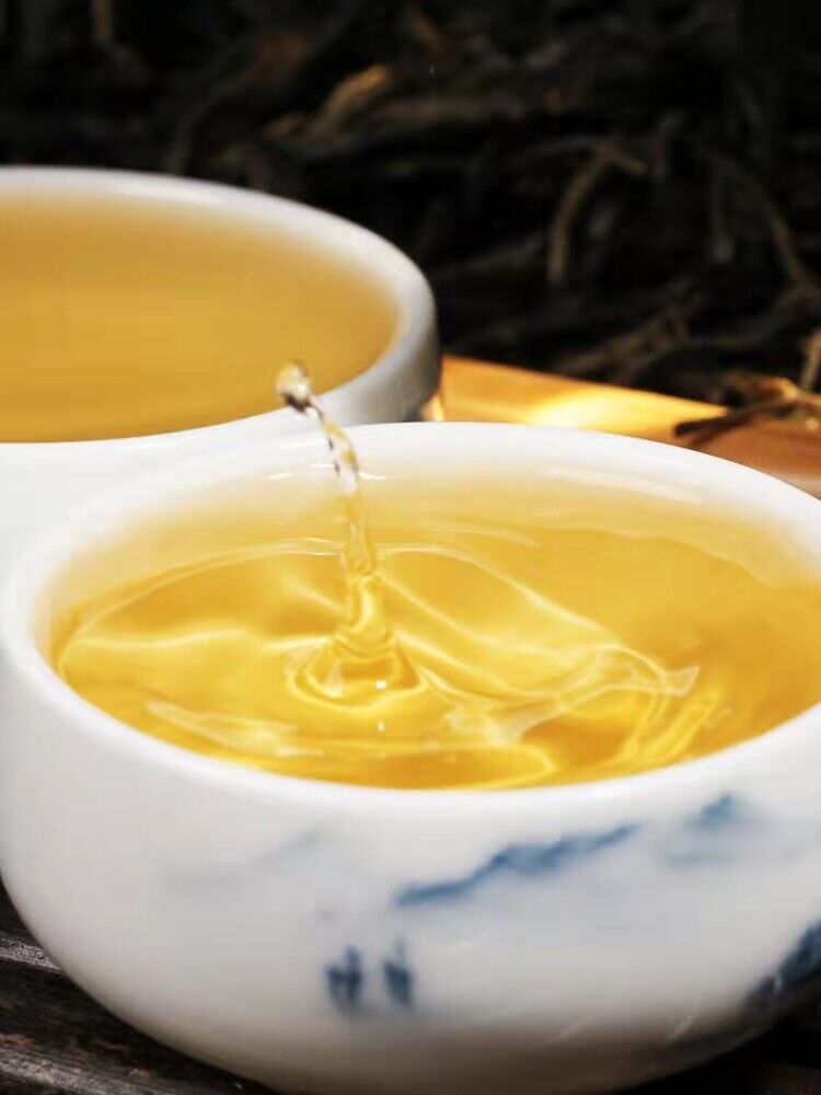 Yunnan Old Ban Zhang Gushu Pu'er Tea Chunsheng Pu'er Tea Uncooked Pu'er Tea-