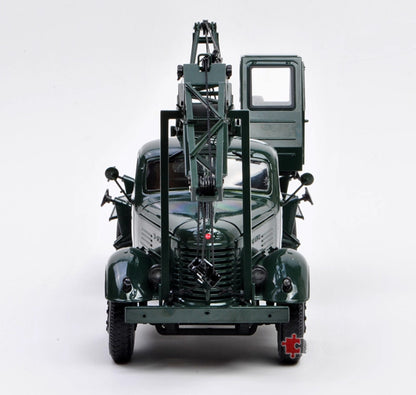1:24 28CM 1956 Jiefang CA10 Mobile Crane Construct Vehicle Machine Diecast Model