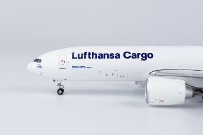 1:400 NG Model Lufthansa Cargo BOEING 777F Airplane Diecast Aircraft Plane Model
