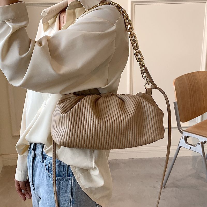 Pleated Underarm Shoulder Bag Gold Chain Cloud Bags Crossbody Hobos Clutch Purse