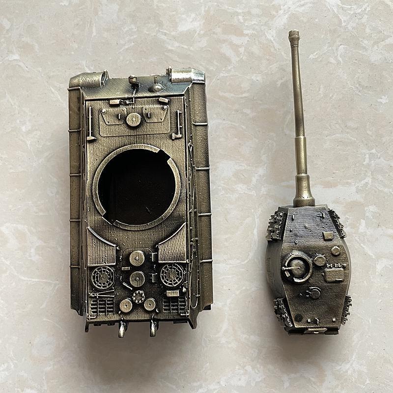 1:72 WW II Germany The King Tiger Heavy Tank Model All-metal Bronze
