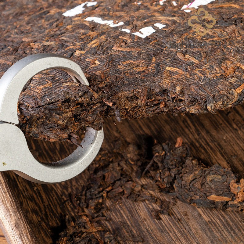 357g Ripe Pu'er Tea Cake Yunnan Aged Compressed Dried Leaf Tea