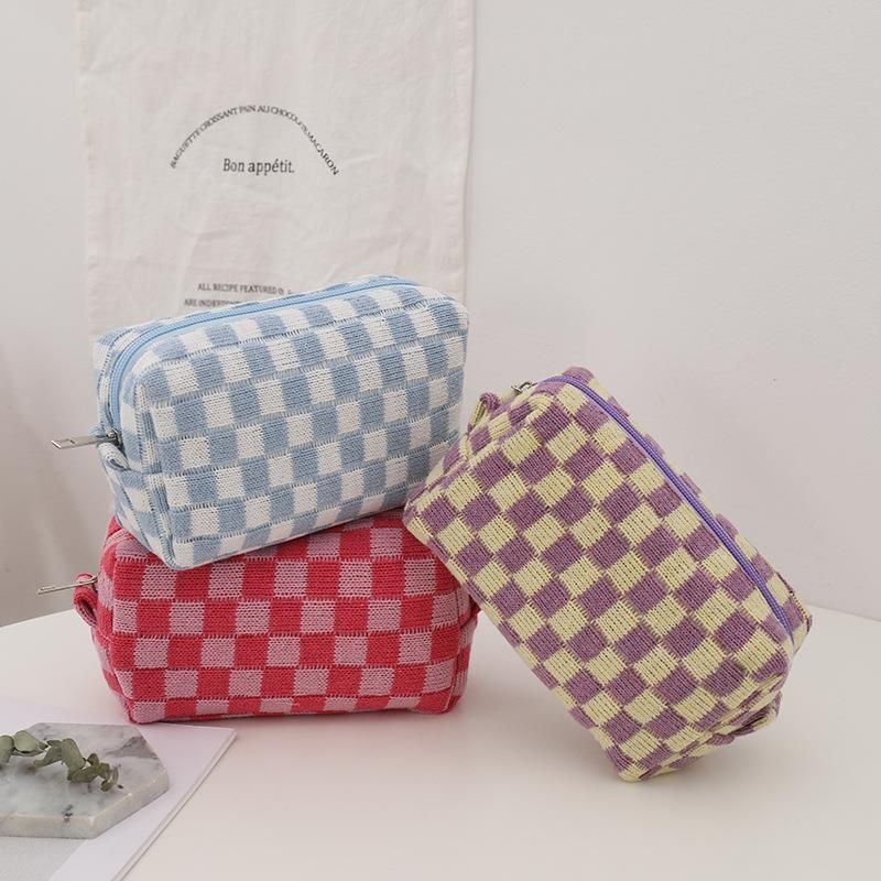 Checkerboard Knitted Cosmetic Bag Large Lattice Makeup Plaid Storage Organizer