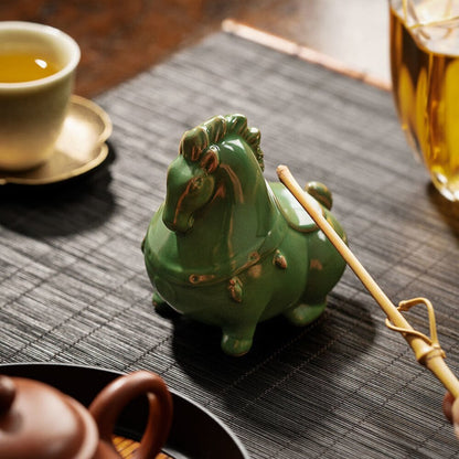 Ceramic Green Horse Tea Pet Figurine Ceramic Tea Ornaments Crafts Decorative