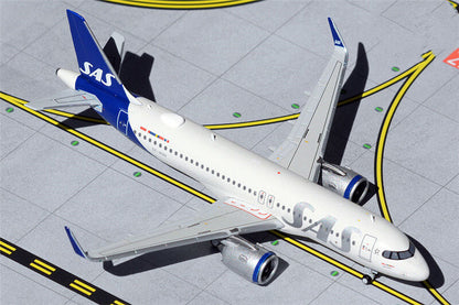 GeminiJets SAS AIRLINES FOR AIRBUS A320 SE-ROH 1/400 Diecast plane Pre-built