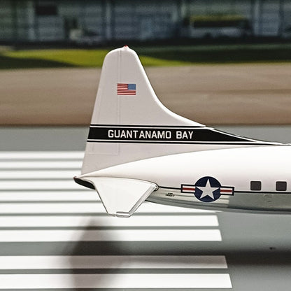 1:200 Geminijets U.S. Navy Convair CV-240 Passenger Airplane Diecast Model