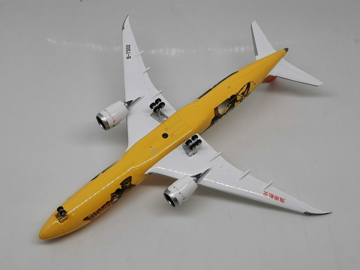 1:400 Phoenix Hainan Airlines BOEING 787-9 Airplane Diecast Aircraft Plane Model