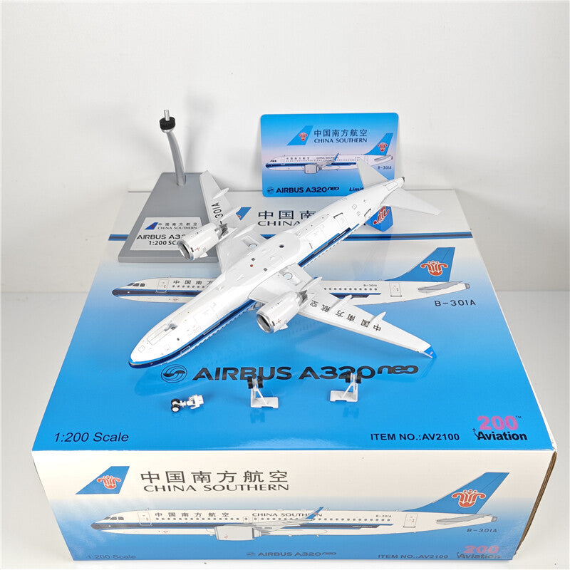 1:200 Aviation CHINA SOUTHERN AIRBUS A320NEO Passenger Airplane Diecast Model