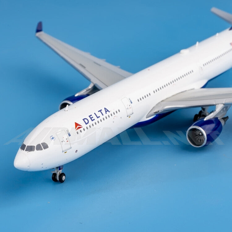 1:400 GeminiJets Delta Airlines Plane Airbus A330-300 Diecast Aircraft Model