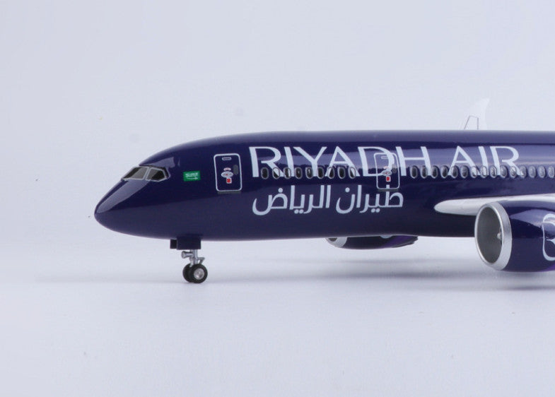 1:130 43CM RIYADH AIR BOEING 787 Airplane Landing Gear Resin Aircraft Model