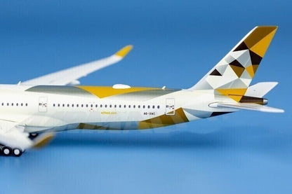 1:400 GeminiJets ETIHAD AIRBUS A350-1000 Passenger Plane Diecast Aircraft Model