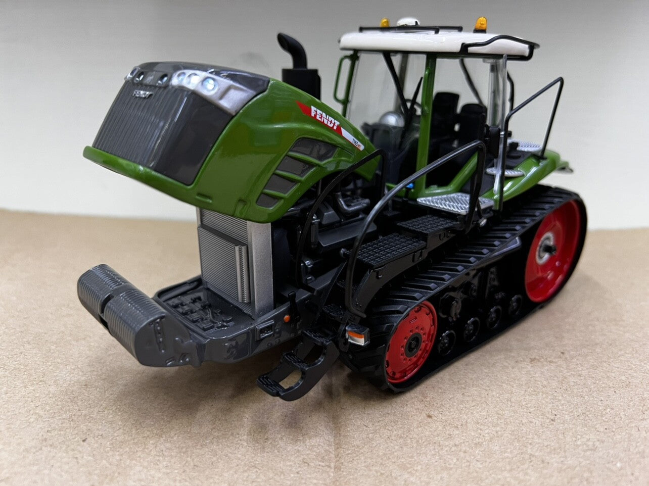 1:32 USK Fendt 1165 MT Tractor Farm Vehicle Agricultural machinery Diecast Model