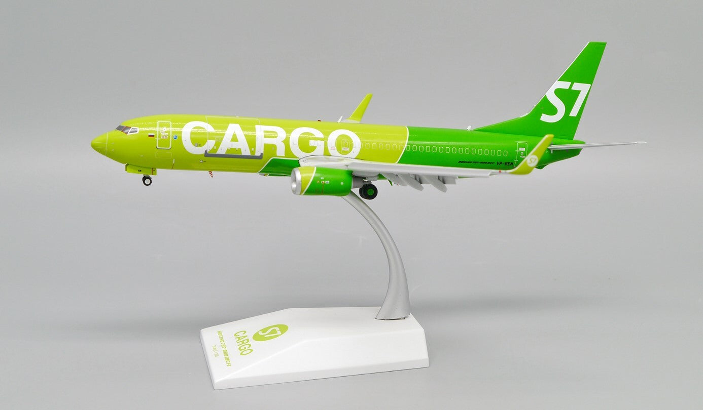 1:200 JC Wings CARGO S7 BOEING B737-800BCF Flap Down Airplane Diecast Model