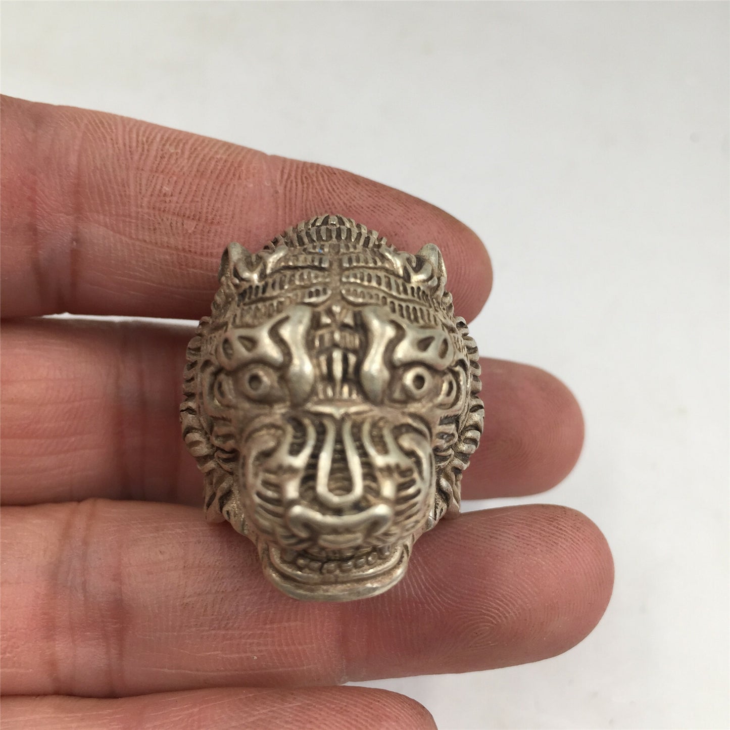 China old antique Tibetan silver handmade Luck Tiger 19mm ring
