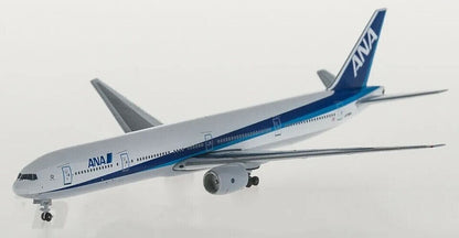 1:500 Aeroclassics ANA BOEING 777-300 Passenger Airplane Diecast Aircraft Model