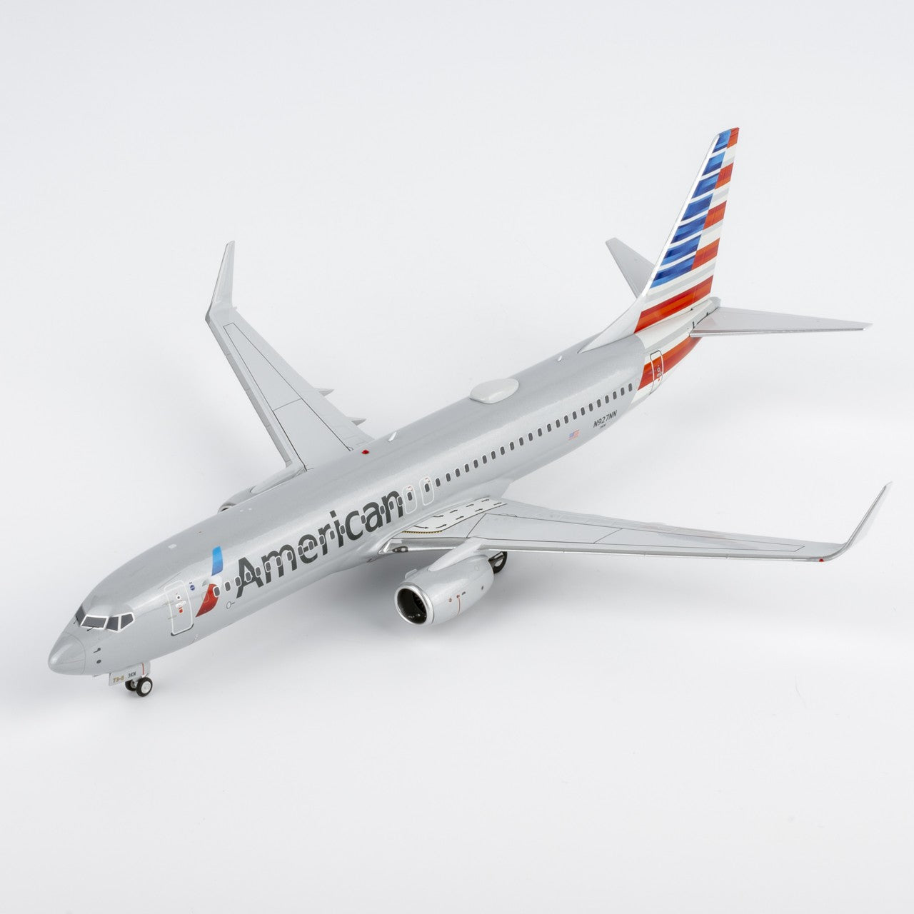 1:200 NGmodels American Airlines B737-800 Passenger Airplane Diecast Plane Model